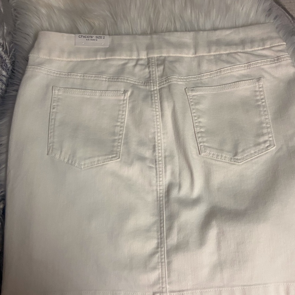 NWT Chico’s Sz 12 White Denim Women’s Skorts - Picture 3 of 10